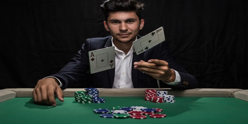 Tìm hiểu về luật chơi Poker Online 77Bet